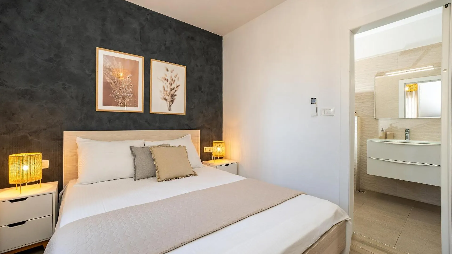 Luxury Home Polo Bibinje 0*,